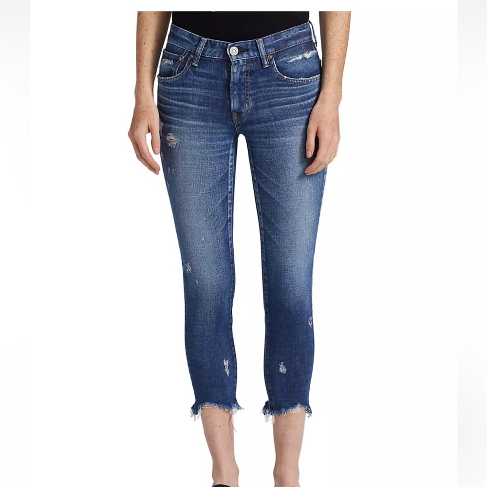 Moussy vintage distressed frayed hem jeans size 27